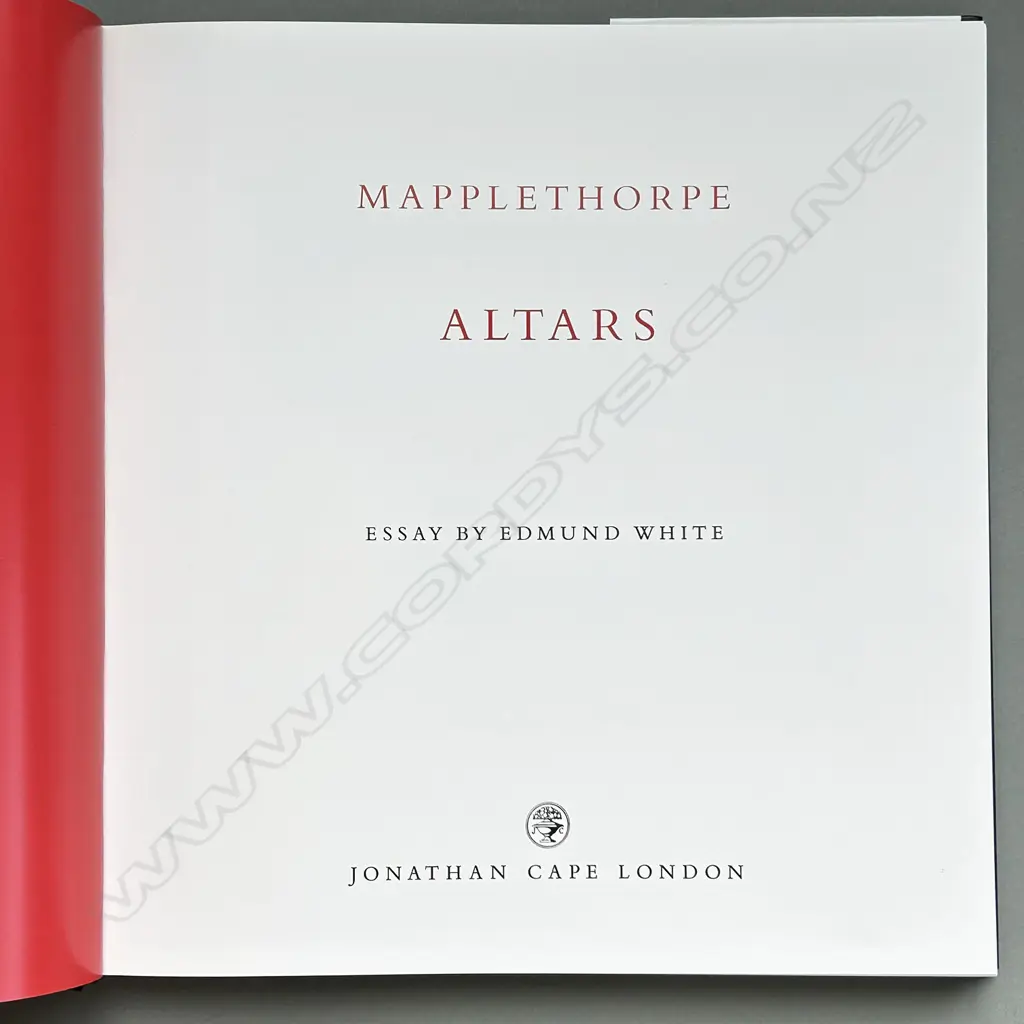 ROBERT MAPPLETHORPE: ALTARS Image 1++